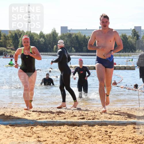 07.09.2025 - 19. Norderstedt Triathlon Luisa Fischer http://msf.ph/oto/8765521 07.09.2025 12:36:22 Schwimmen 264, 324, 1353 meine-sportfotos.de