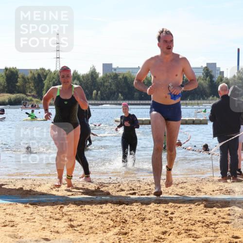 07.09.2025 - 19. Norderstedt Triathlon Luisa Fischer http://msf.ph/oto/8765525 07.09.2025 12:36:23 Schwimmen 264, 324, 1353 meine-sportfotos.de