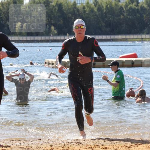 07.09.2025 - 19. Norderstedt Triathlon Luisa Fischer http://msf.ph/oto/8765612 07.09.2025 12:36:32 Schwimmen 193, 206, 264, 324, 332, 1353 meine-sportfotos.de