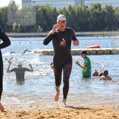 07.09.2025 - 19. Norderstedt Triathlon Luisa Fischer http://msf.ph/oto/8765618 07.09.2025 12:36:33 Schwimmen 193, 206, 264, 324, 332, 1353 meine-sportfotos.de