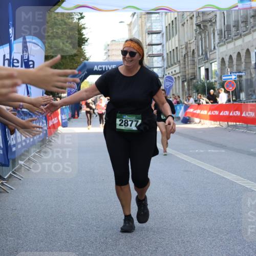 07.09.2025 - BARMER Alsterlauf Strokosch-Dieckow http://msf.ph/oto/8765664 07.09.2025 10:29:32 Ziel 3950 meine-sportfotos.de