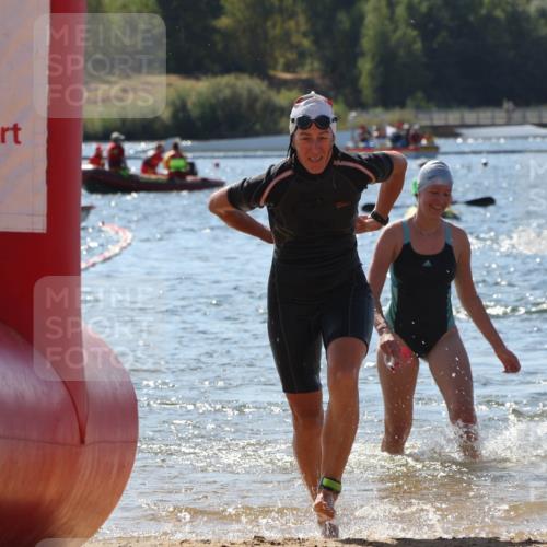 07.09.2025 - 19. Norderstedt Triathlon Luisa Fischer http://msf.ph/oto/8765694 07.09.2025 12:36:43 Schwimmen 193, 206, 270, 323, 332 meine-sportfotos.de