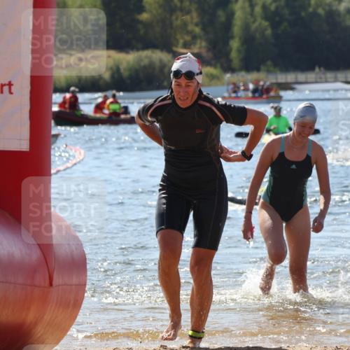 07.09.2025 - 19. Norderstedt Triathlon Luisa Fischer http://msf.ph/oto/8765699 07.09.2025 12:36:43 Schwimmen 193, 206, 270, 323, 332 meine-sportfotos.de