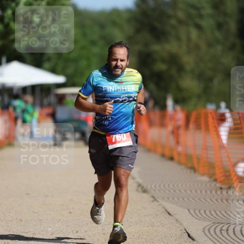 07.09.2025 - 19. Norderstedt Triathlon Michael Strokosch http://msf.ph/oto/8765790 07.09.2025 11:32:07 Laufen 760, 1168 meine-sportfotos.de