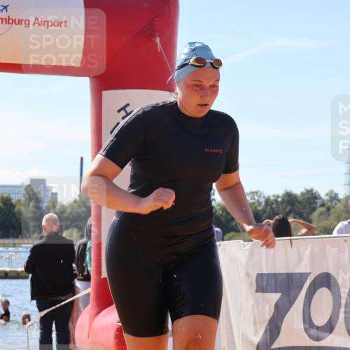 07.09.2025 - 19. Norderstedt Triathlon Luisa Fischer http://msf.ph/oto/8765965 07.09.2025 12:37:15 Schwimmen 313, 319, 343, 804 meine-sportfotos.de