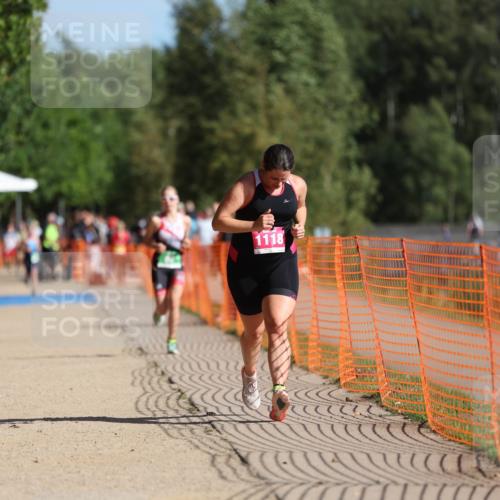 07.09.2025 - 19. Norderstedt Triathlon Michael Strokosch http://msf.ph/oto/8766080 07.09.2025 10:49:48 Laufen 664, 1118 meine-sportfotos.de
