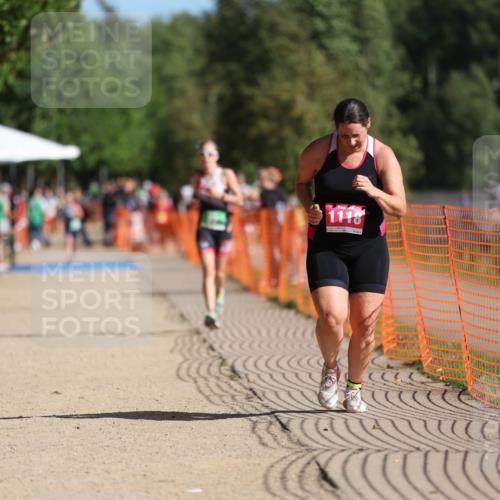 07.09.2025 - 19. Norderstedt Triathlon Michael Strokosch http://msf.ph/oto/8766115 07.09.2025 10:49:49 Laufen 664, 1118 meine-sportfotos.de