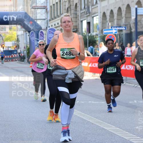07.09.2025 - BARMER Alsterlauf Strokosch-Dieckow http://msf.ph/oto/8766238 07.09.2025 10:29:42 Ziel 3950, 4126 meine-sportfotos.de