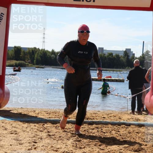 07.09.2025 - 19. Norderstedt Triathlon Luisa Fischer http://msf.ph/oto/8766361 07.09.2025 12:39:10 Schwimmen 328 meine-sportfotos.de
