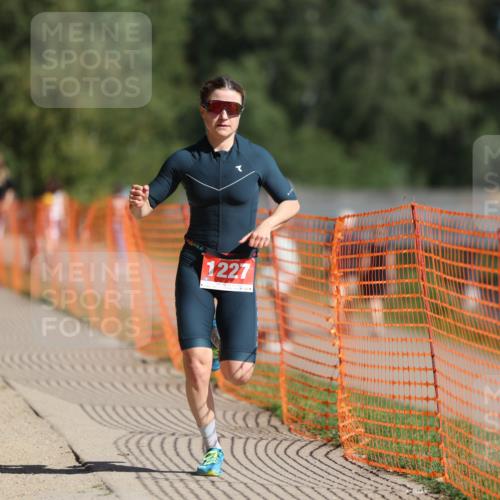 07.09.2025 - 19. Norderstedt Triathlon Michael Strokosch http://msf.ph/oto/8766383 07.09.2025 11:33:54 Laufen 1227 meine-sportfotos.de