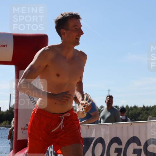 07.09.2025 - 19. Norderstedt Triathlon Luisa Fischer http://msf.ph/oto/8766623 07.09.2025 12:40:46 Schwimmen 790 meine-sportfotos.de