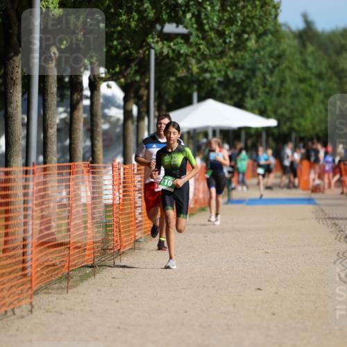 07.09.2025 - 19. Norderstedt Triathlon Michael Strokosch http://msf.ph/oto/8766625 07.09.2025 10:50:24 Laufen 110, 677 meine-sportfotos.de