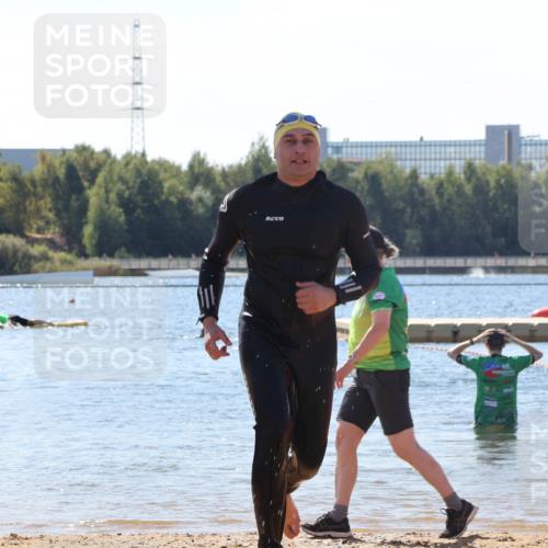 07.09.2025 - 19. Norderstedt Triathlon Luisa Fischer http://msf.ph/oto/8766642 07.09.2025 12:40:57 Schwimmen 312 meine-sportfotos.de