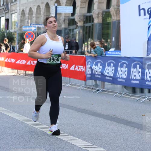 07.09.2025 - BARMER Alsterlauf Strokosch-Dieckow http://msf.ph/oto/8766643 07.09.2025 10:30:10 Ziel 4624 meine-sportfotos.de