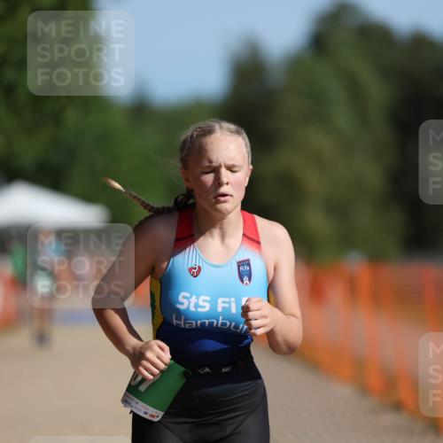 07.09.2025 - 19. Norderstedt Triathlon Michael Strokosch http://msf.ph/oto/8766711 07.09.2025 10:50:35 Laufen 67, 1126 meine-sportfotos.de