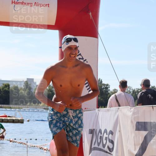 07.09.2025 - 19. Norderstedt Triathlon Luisa Fischer http://msf.ph/oto/8766747 07.09.2025 12:41:57 Schwimmen 356 meine-sportfotos.de