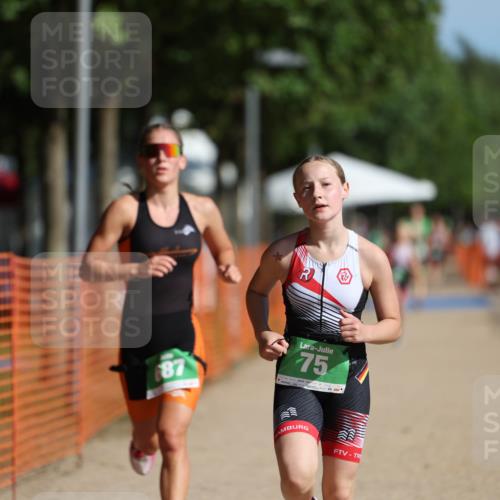 07.09.2025 - 19. Norderstedt Triathlon Michael Strokosch http://msf.ph/oto/8766793 07.09.2025 10:50:58 Laufen 75, 687 meine-sportfotos.de