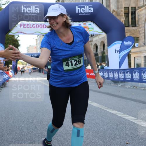 07.09.2025 - BARMER Alsterlauf Strokosch-Dieckow http://msf.ph/oto/8766837 07.09.2025 10:30:32 Ziel 3324, 3451, 6239, 6240 meine-sportfotos.de