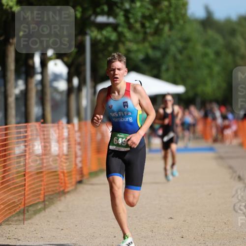 07.09.2025 - 19. Norderstedt Triathlon Michael Strokosch http://msf.ph/oto/8766906 07.09.2025 10:51:16 Laufen 68, 649 meine-sportfotos.de