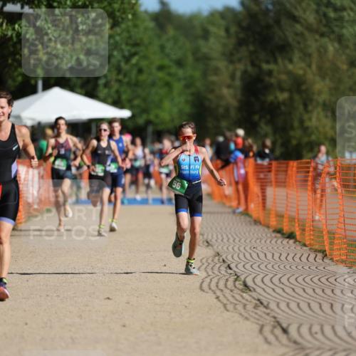 07.09.2025 - 19. Norderstedt Triathlon Michael Strokosch http://msf.ph/oto/8766959 07.09.2025 10:51:29 Laufen 56, 673, 686, 1146 meine-sportfotos.de