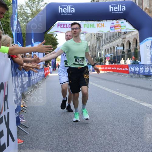 07.09.2025 - BARMER Alsterlauf Strokosch-Dieckow http://msf.ph/oto/8767015 07.09.2025 10:31:01 Ziel 2001, 2563, 4388, 5537, 5599 meine-sportfotos.de
