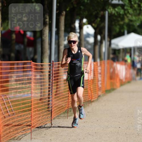 07.09.2025 - 19. Norderstedt Triathlon Michael Strokosch http://msf.ph/oto/8767126 07.09.2025 10:51:59 Laufen 112, 667 meine-sportfotos.de