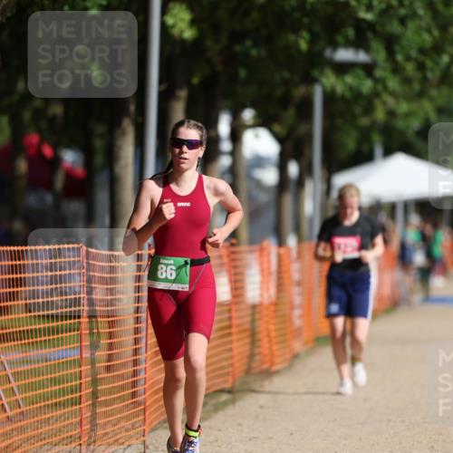 07.09.2025 - 19. Norderstedt Triathlon Michael Strokosch http://msf.ph/oto/8767172 07.09.2025 10:52:15 Laufen 86, 1130 meine-sportfotos.de