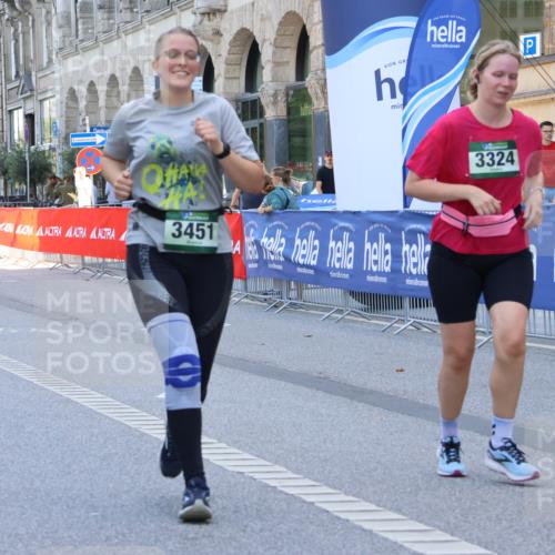07.09.2025 - BARMER Alsterlauf Strokosch-Dieckow http://msf.ph/oto/8767471 07.09.2025 10:31:17 Ziel 2001, 4921, 4922 meine-sportfotos.de
