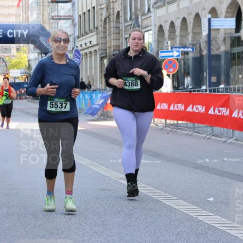 07.09.2025 - BARMER Alsterlauf Strokosch-Dieckow http://msf.ph/oto/8767905 07.09.2025 10:31:36 Ziel 1145, 2420, 2427, 2635, 2807, 3686 meine-sportfotos.de