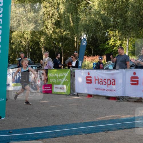 07.09.2025 - 19. Norderstedt Triathlon Zöllner http://msf.ph/oto/8768070 07.09.2025 09:14:14 Ziel 3, 14, 29, 45, 55 meine-sportfotos.de