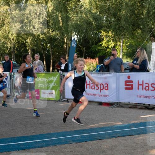 07.09.2025 - 19. Norderstedt Triathlon Zöllner http://msf.ph/oto/8768073 07.09.2025 09:14:15 Ziel 3, 14, 29, 45, 55 meine-sportfotos.de