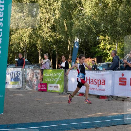 07.09.2025 - 19. Norderstedt Triathlon Zöllner http://msf.ph/oto/8768096 07.09.2025 09:14:33 Ziel 33 meine-sportfotos.de
