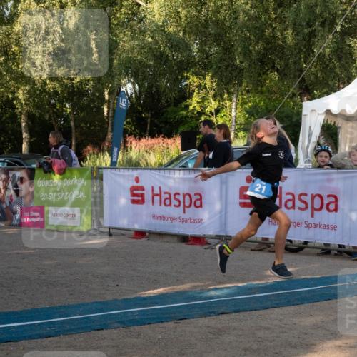 07.09.2025 - 19. Norderstedt Triathlon Zöllner http://msf.ph/oto/8768267 07.09.2025 09:16:46 Ziel 21, 26 meine-sportfotos.de