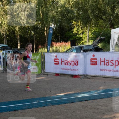 07.09.2025 - 19. Norderstedt Triathlon Zöllner http://msf.ph/oto/8768533 07.09.2025 09:19:23 Ziel 22, 35 meine-sportfotos.de