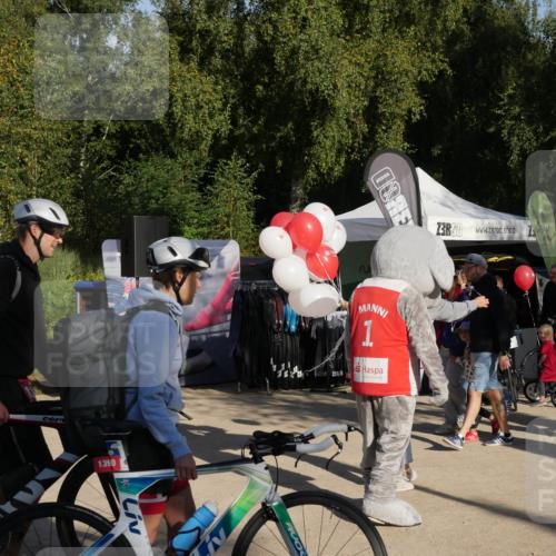 07.09.2025 - 19. Norderstedt Triathlon Zöllner http://msf.ph/oto/8768582 07.09.2025 09:28:03 Ziel  meine-sportfotos.de