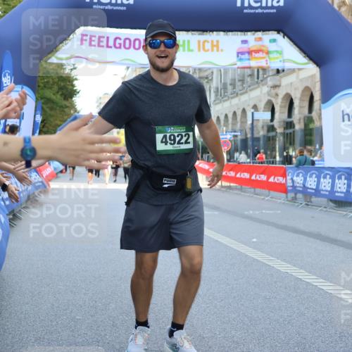 07.09.2025 - BARMER Alsterlauf Strokosch-Dieckow http://msf.ph/oto/8768585 07.09.2025 10:32:05 Ziel 3307, 4222 meine-sportfotos.de