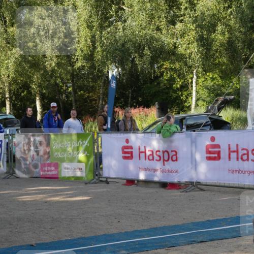 07.09.2025 - 19. Norderstedt Triathlon Zöllner http://msf.ph/oto/8768622 07.09.2025 09:44:45 Ziel 553 meine-sportfotos.de