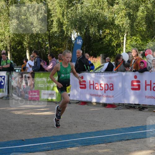 07.09.2025 - 19. Norderstedt Triathlon Zöllner http://msf.ph/oto/8768754 07.09.2025 09:47:05 Ziel 572 meine-sportfotos.de
