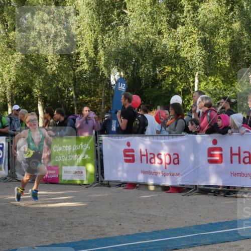07.09.2025 - 19. Norderstedt Triathlon Zöllner http://msf.ph/oto/8768873 07.09.2025 09:48:26 Ziel 559, 576, 607, 623 meine-sportfotos.de