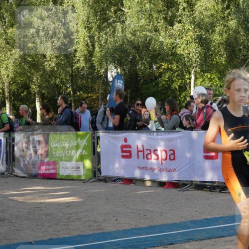 07.09.2025 - 19. Norderstedt Triathlon Zöllner http://msf.ph/oto/8768901 07.09.2025 09:48:30 Ziel 576, 598, 603, 607, 623 meine-sportfotos.de
