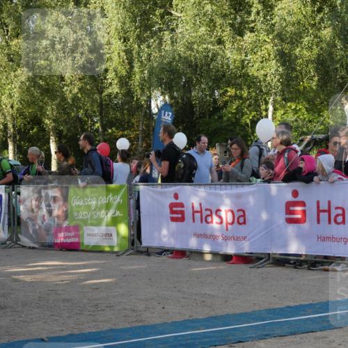07.09.2025 - 19. Norderstedt Triathlon Zöllner http://msf.ph/oto/8768908 07.09.2025 09:48:33 Ziel 598, 603, 607, 623 meine-sportfotos.de