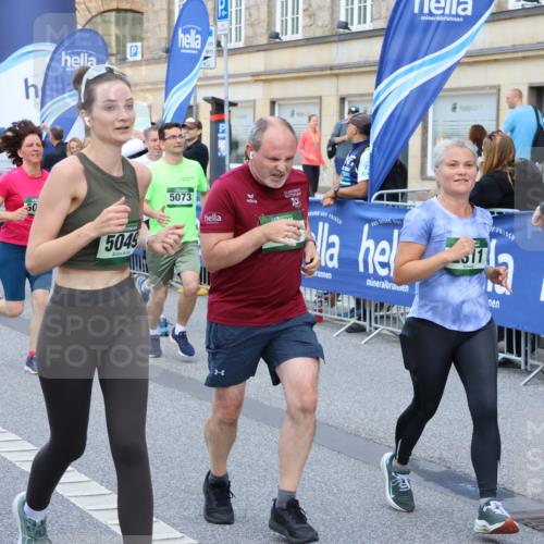 07.09.2025 - BARMER Alsterlauf Strokosch-Dieckow http://msf.ph/oto/8769123 07.09.2025 10:10:43 Ziel 2057, 2438, 2754, 3094, 3205, 3350, 4127, 4380, 4381, 4418, 4515, 5197, 5201, 5419, 5808, 6191, 8330, 8331, 8340, 8404 meine-sportfotos.de