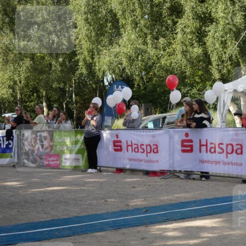 07.09.2025 - 19. Norderstedt Triathlon Zöllner http://msf.ph/oto/8769468 07.09.2025 10:37:23 Ziel 1149 meine-sportfotos.de