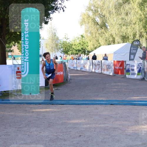 07.09.2025 - 19. Norderstedt Triathlon Zöllner http://msf.ph/oto/8769516 07.09.2025 09:12:25 Ziel 53 meine-sportfotos.de