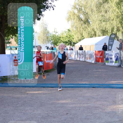 07.09.2025 - 19. Norderstedt Triathlon Zöllner http://msf.ph/oto/8769529 07.09.2025 09:12:32 Ziel 46, 50 meine-sportfotos.de