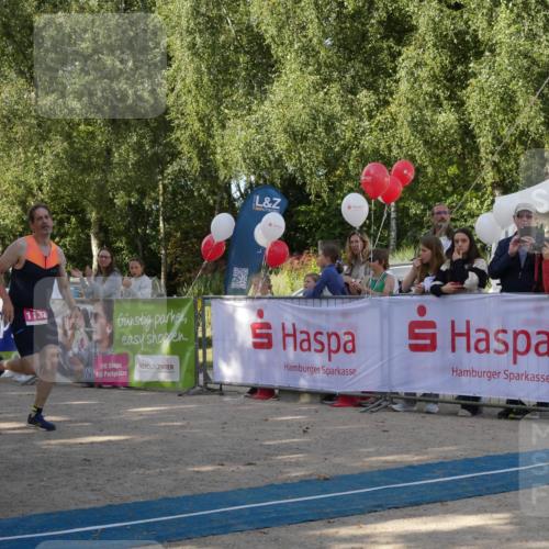 07.09.2025 - 19. Norderstedt Triathlon Zöllner http://msf.ph/oto/8769553 07.09.2025 10:42:04 Ziel 1132 meine-sportfotos.de