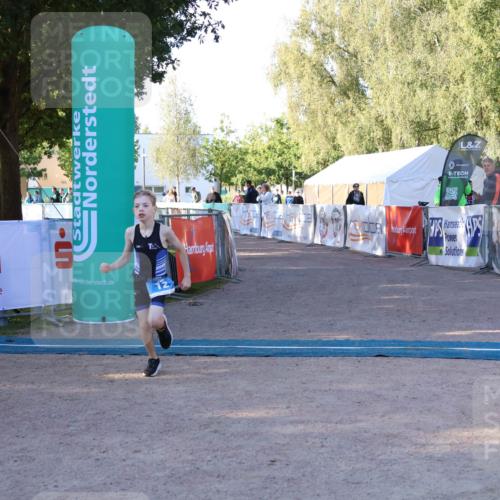 07.09.2025 - 19. Norderstedt Triathlon Zöllner http://msf.ph/oto/8769586 07.09.2025 09:12:59 Ziel 12 meine-sportfotos.de
