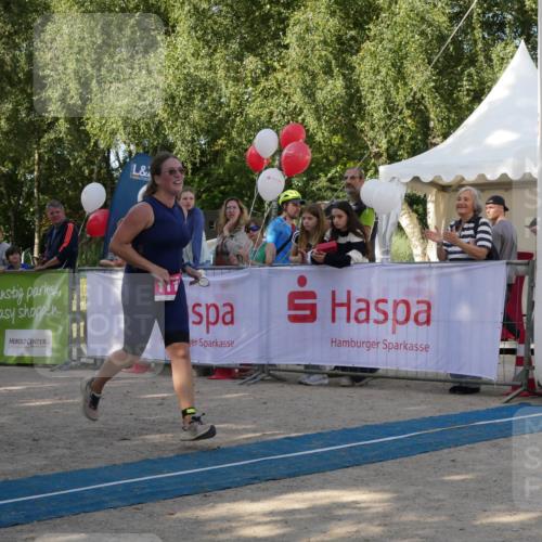 07.09.2025 - 19. Norderstedt Triathlon Zöllner http://msf.ph/oto/8769631 07.09.2025 10:45:38 Ziel 1111 meine-sportfotos.de