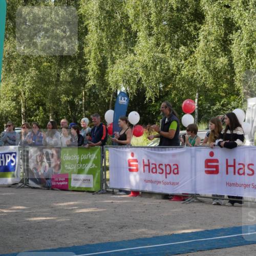 07.09.2025 - 19. Norderstedt Triathlon Zöllner http://msf.ph/oto/8769729 07.09.2025 10:48:22 Ziel 1110, 1151 meine-sportfotos.de