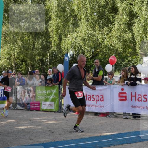 07.09.2025 - 19. Norderstedt Triathlon Zöllner http://msf.ph/oto/8769738 07.09.2025 10:48:23 Ziel 1110, 1151 meine-sportfotos.de